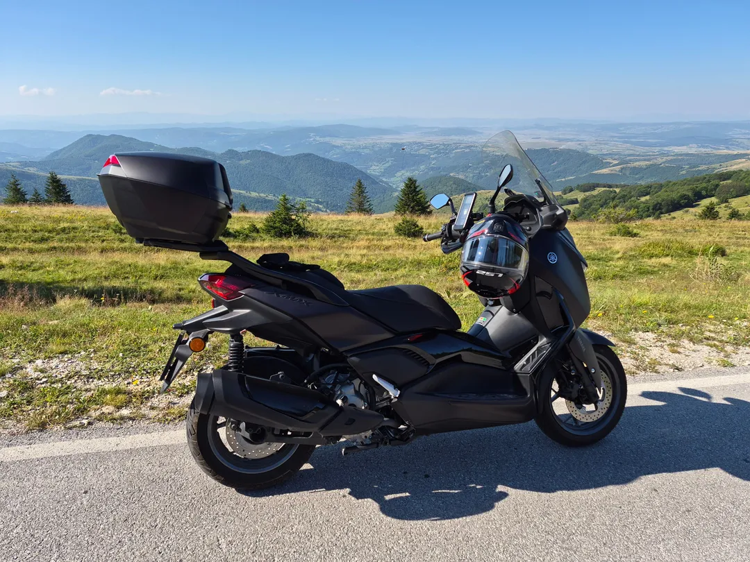 YAMAHA XMAX 300 Tech MAX