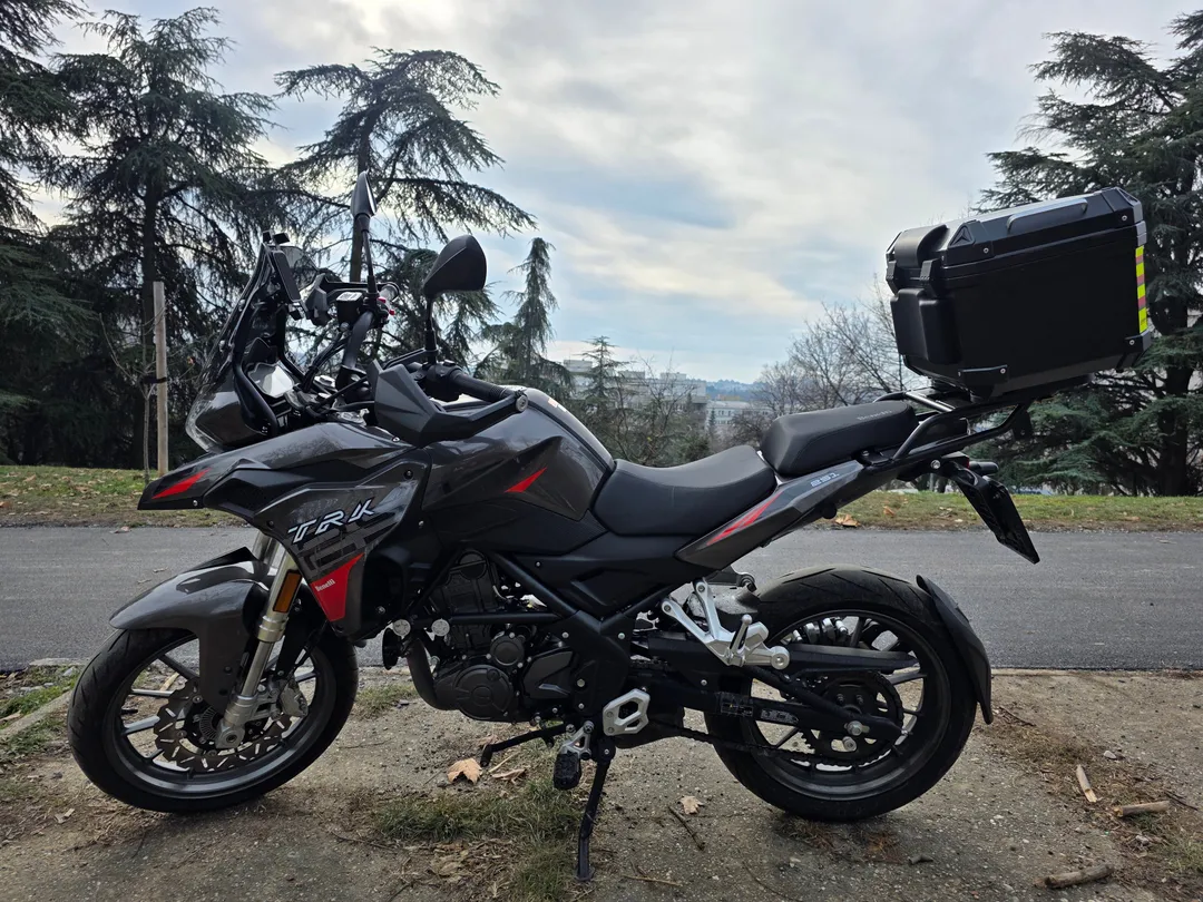 BENELLI TRK 251