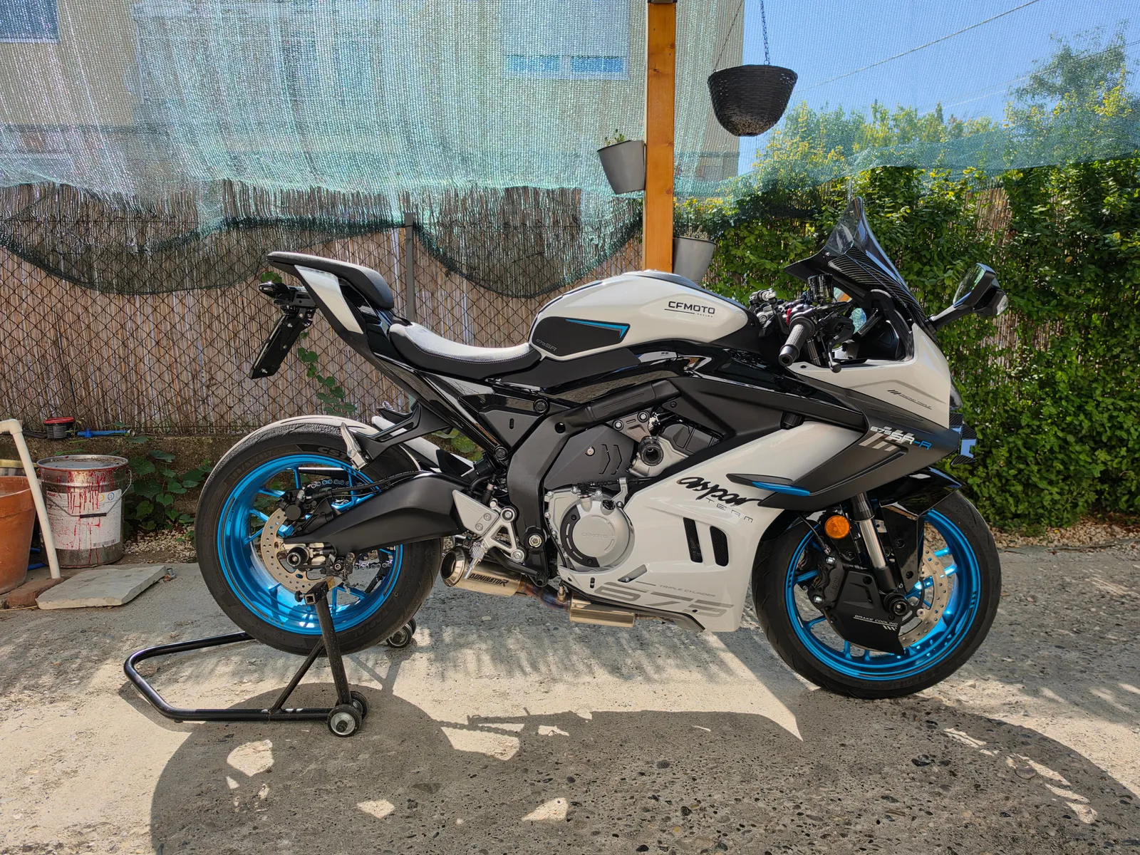 CFMOTO 675 NK