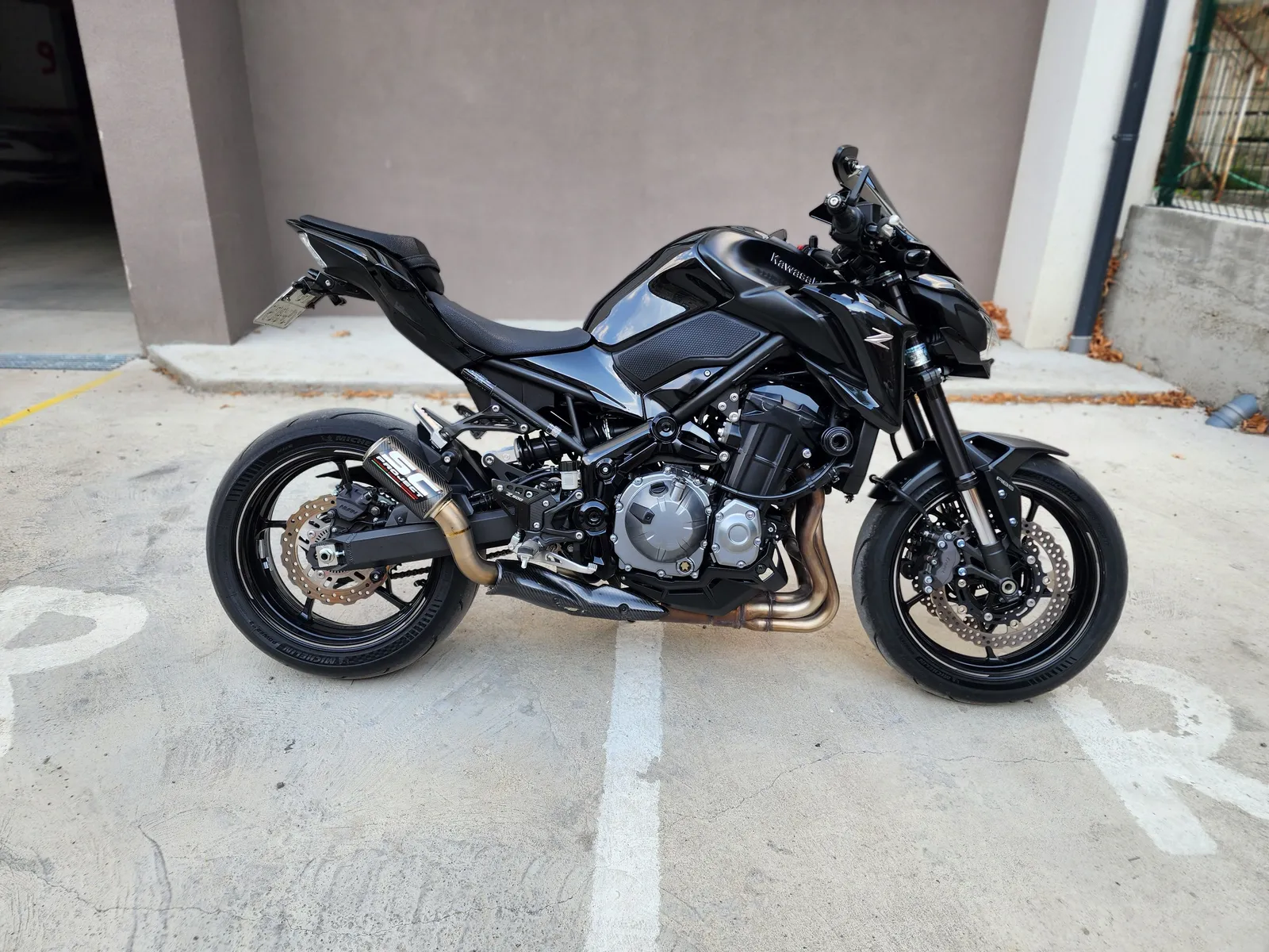 KAWASAKI Z900 ABS