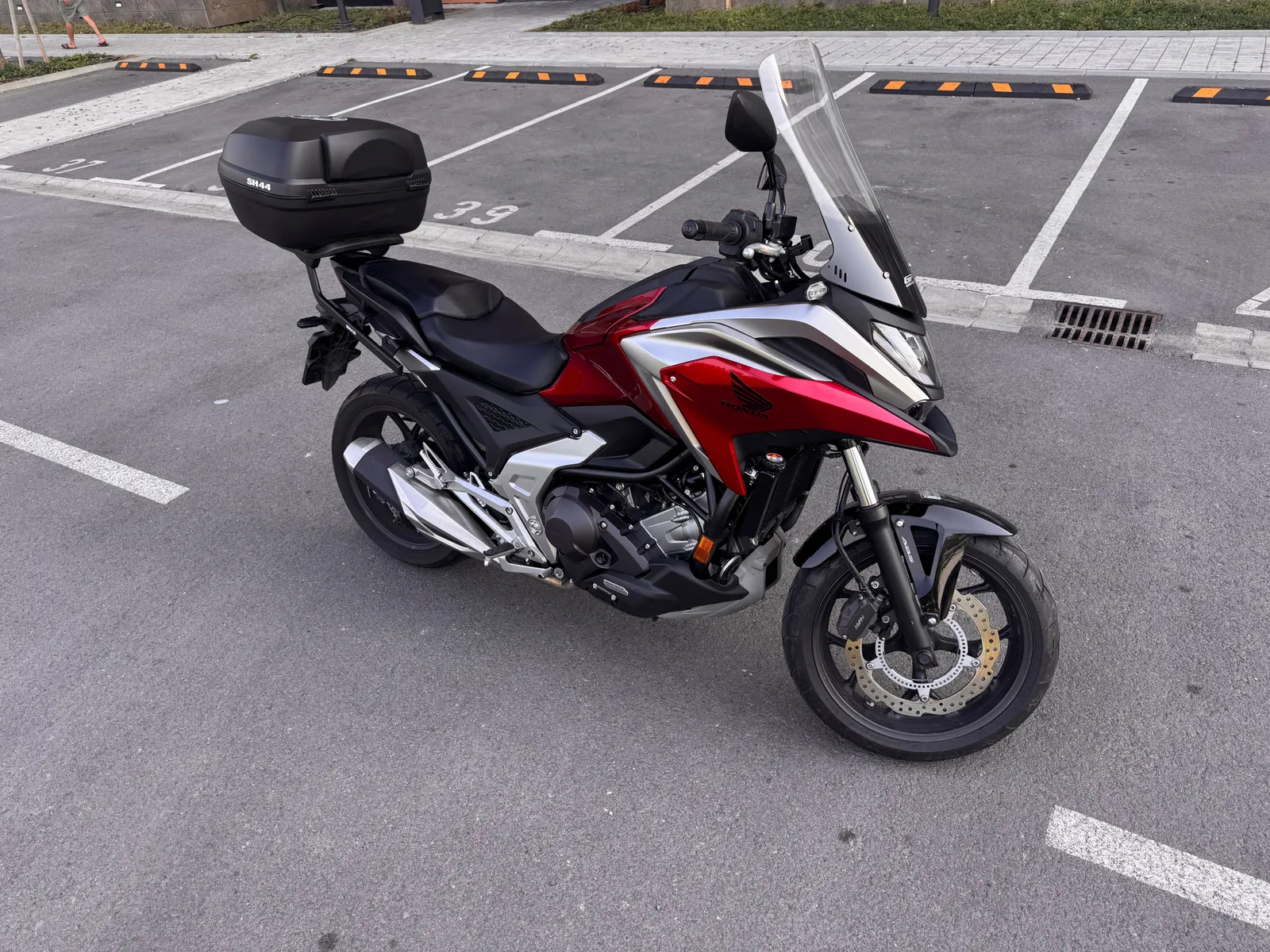 HONDA NC750X DCT