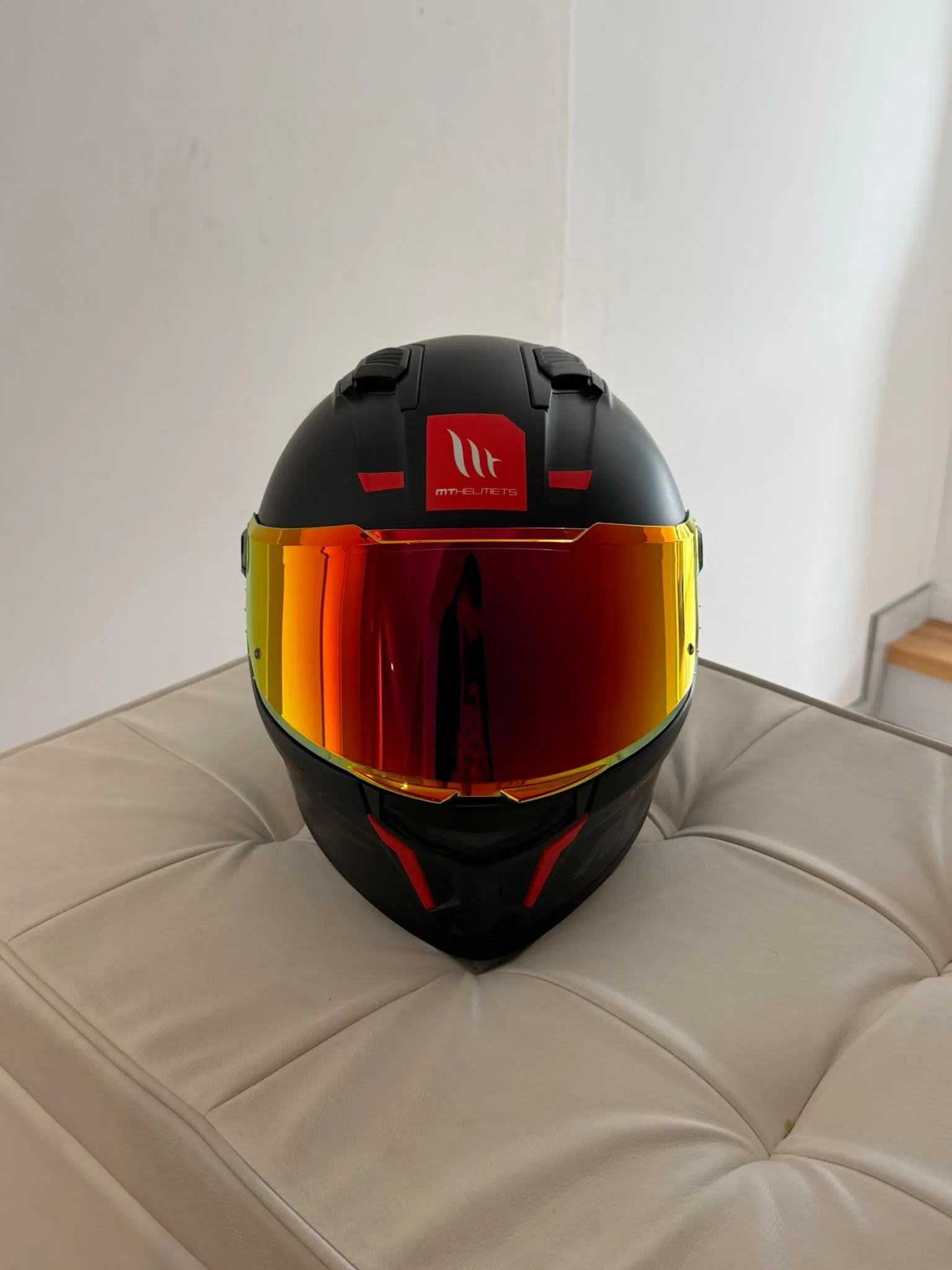 MT Helmets Stinger 2
