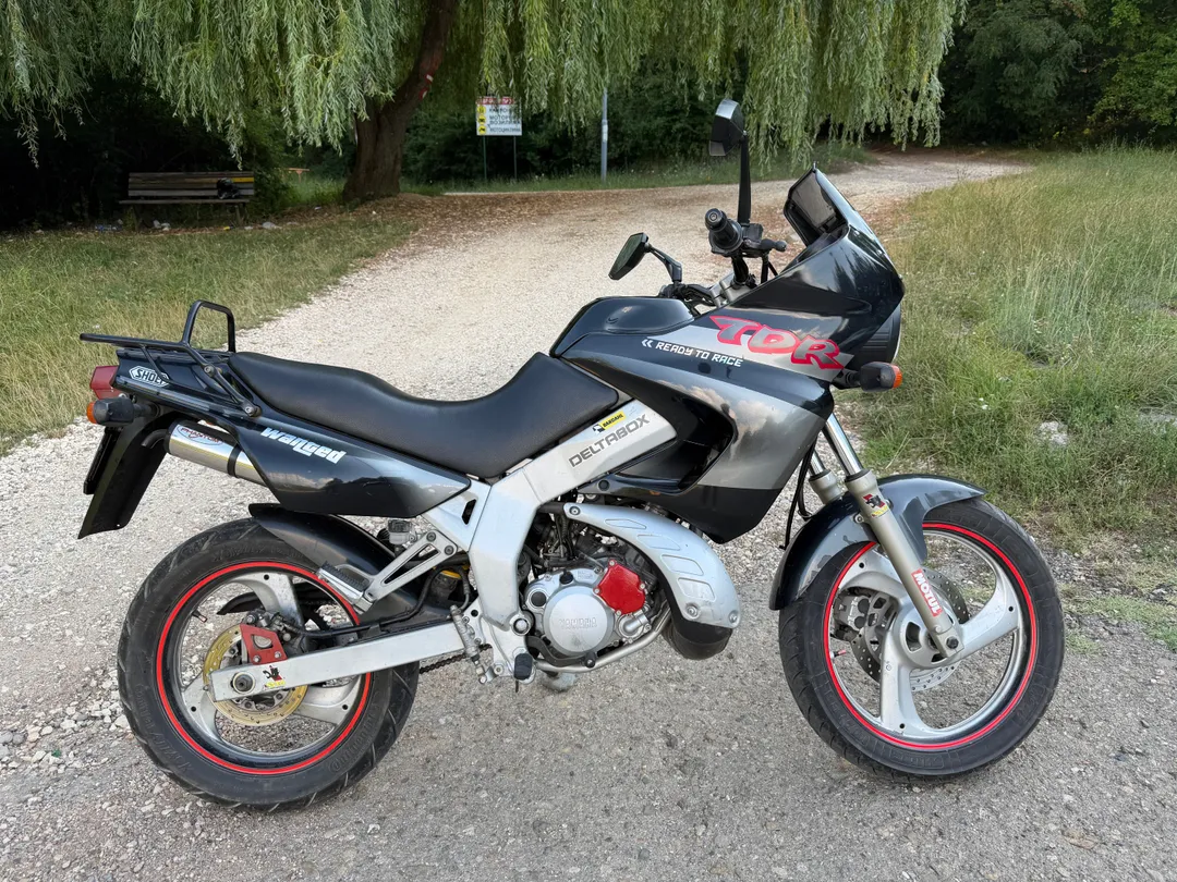 YAMAHA TDR125