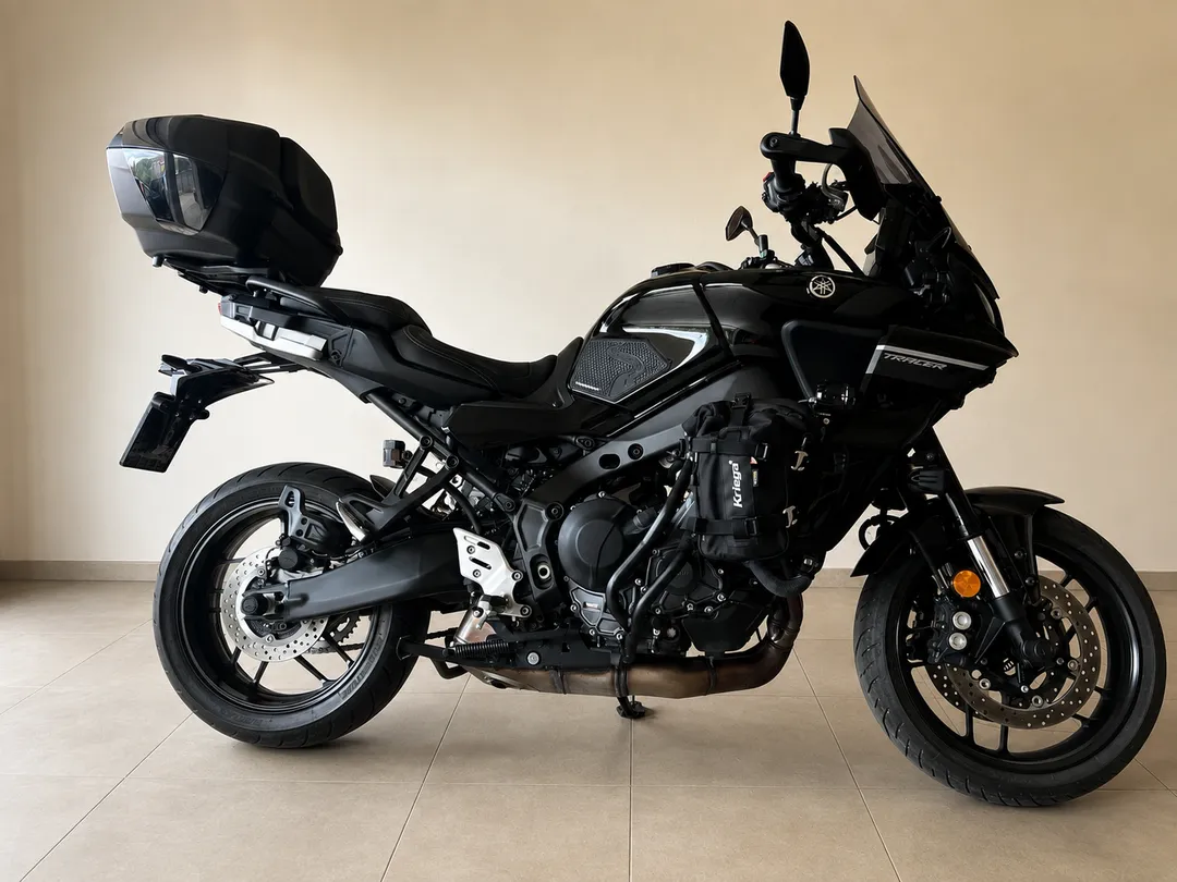 YAMAHA Tracer 9