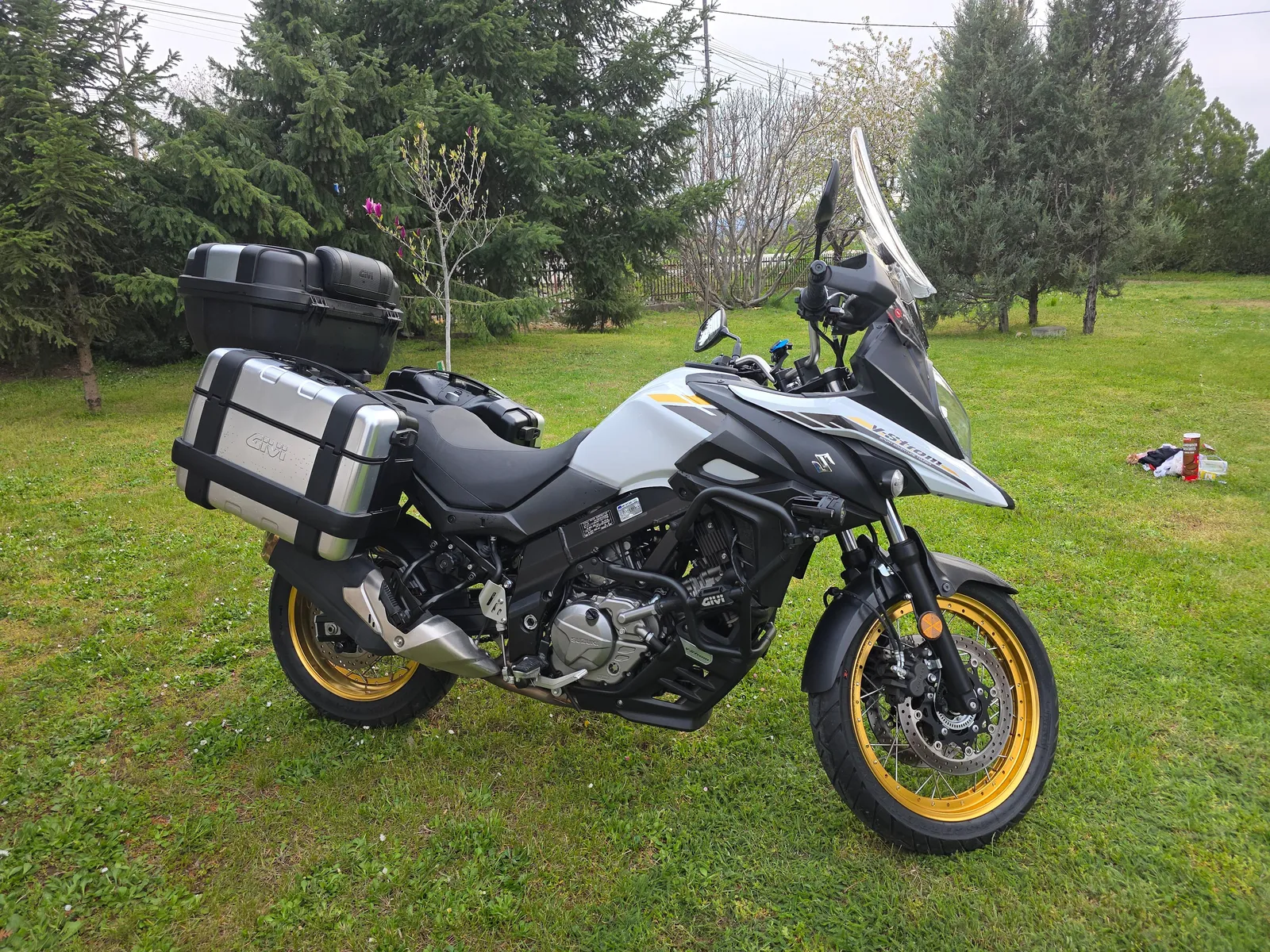 SUZUKI V-Strom 650 ABS SE