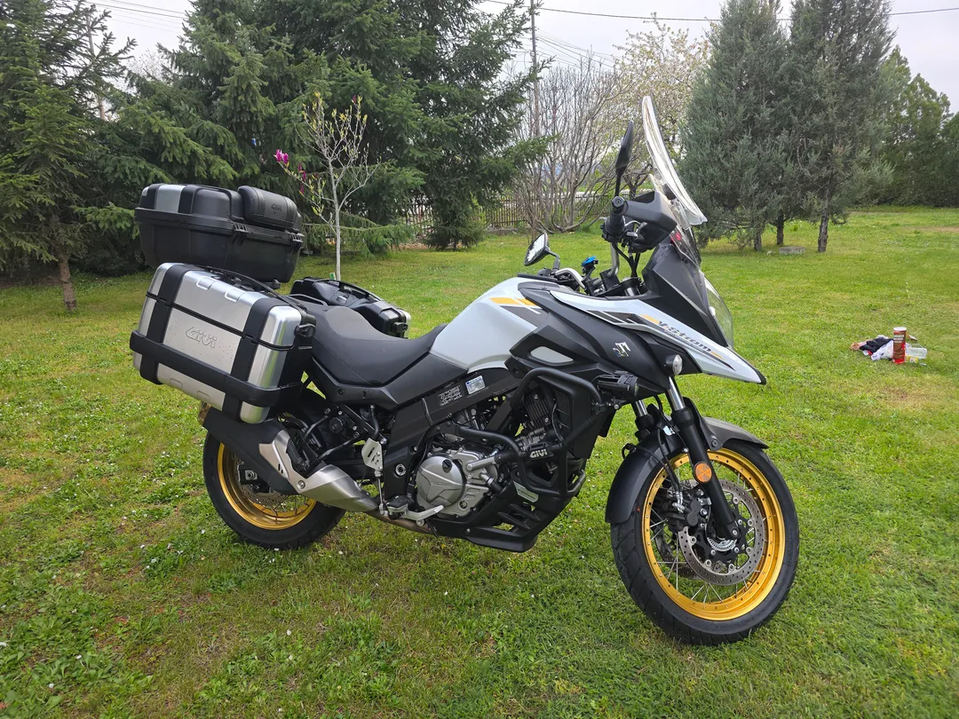 SUZUKI V-Strom 650 ABS SE