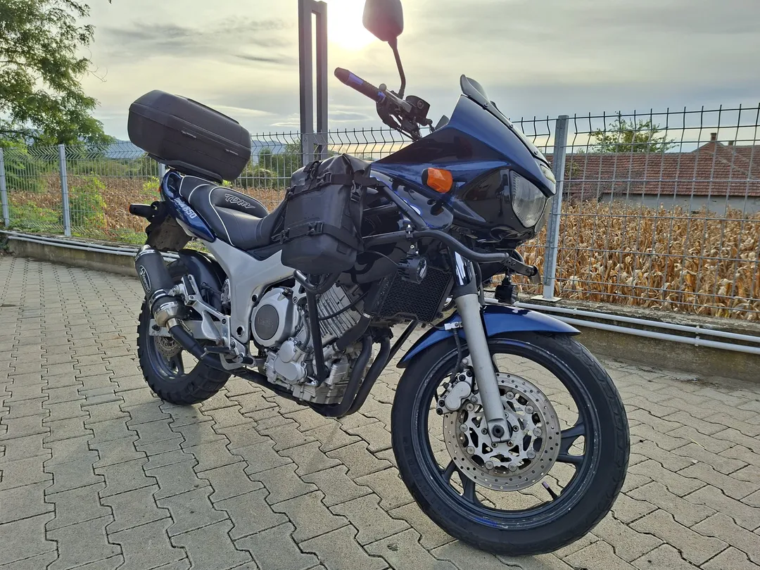 YAMAHA TDM850