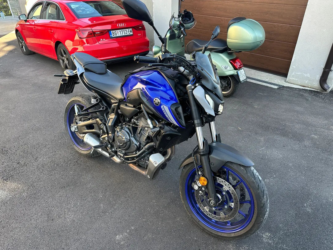YAMAHA MT-07