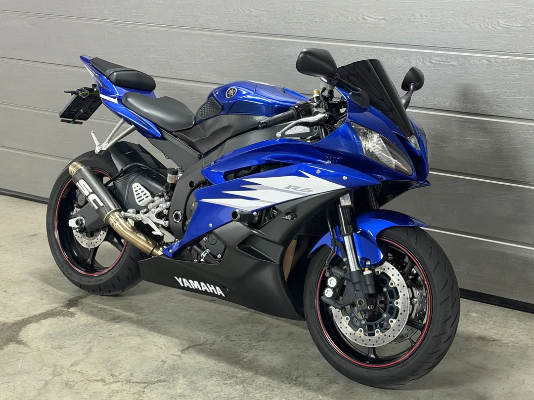 YAMAHA YZF-R6