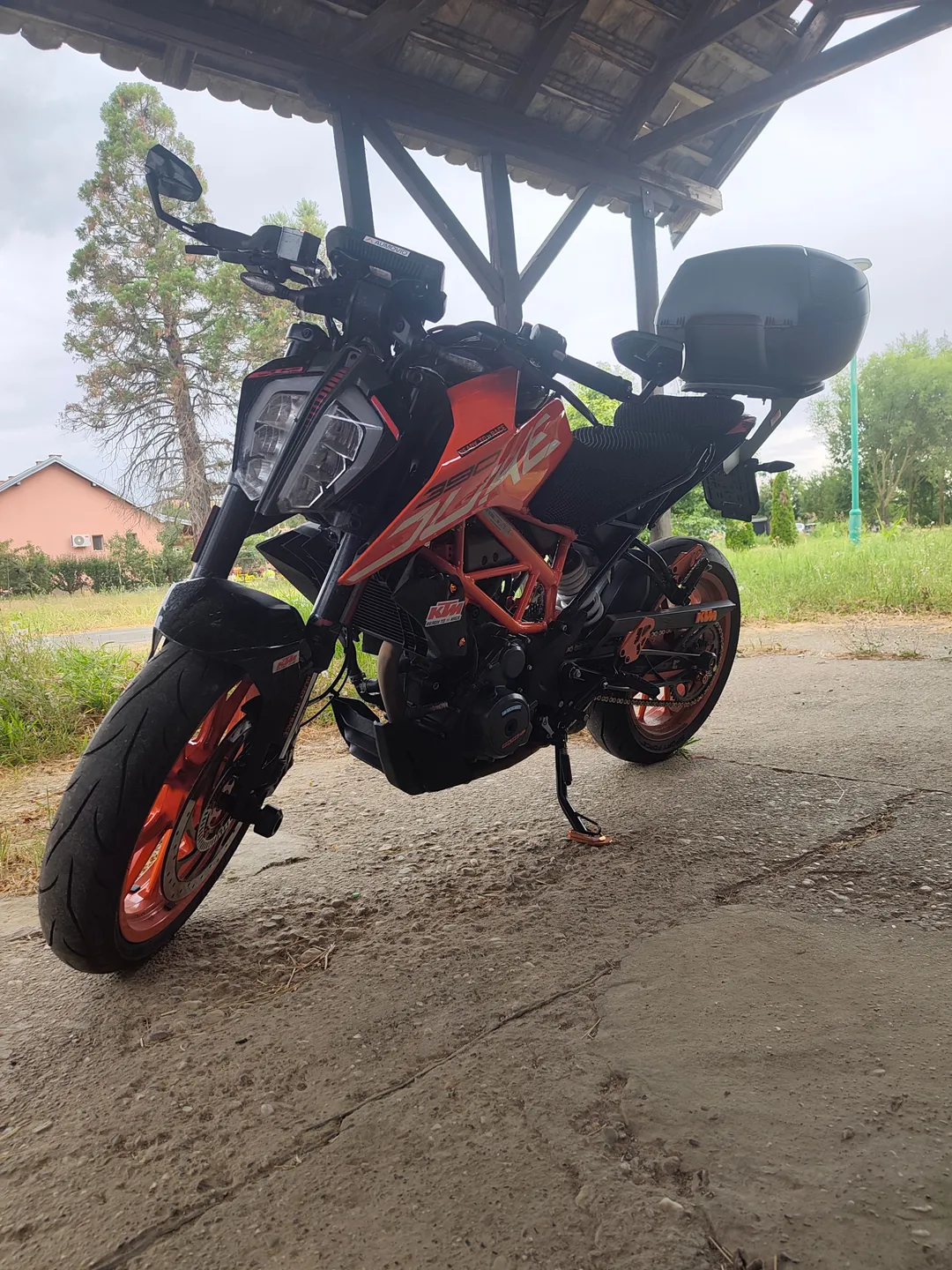 KTM 390 DUKE