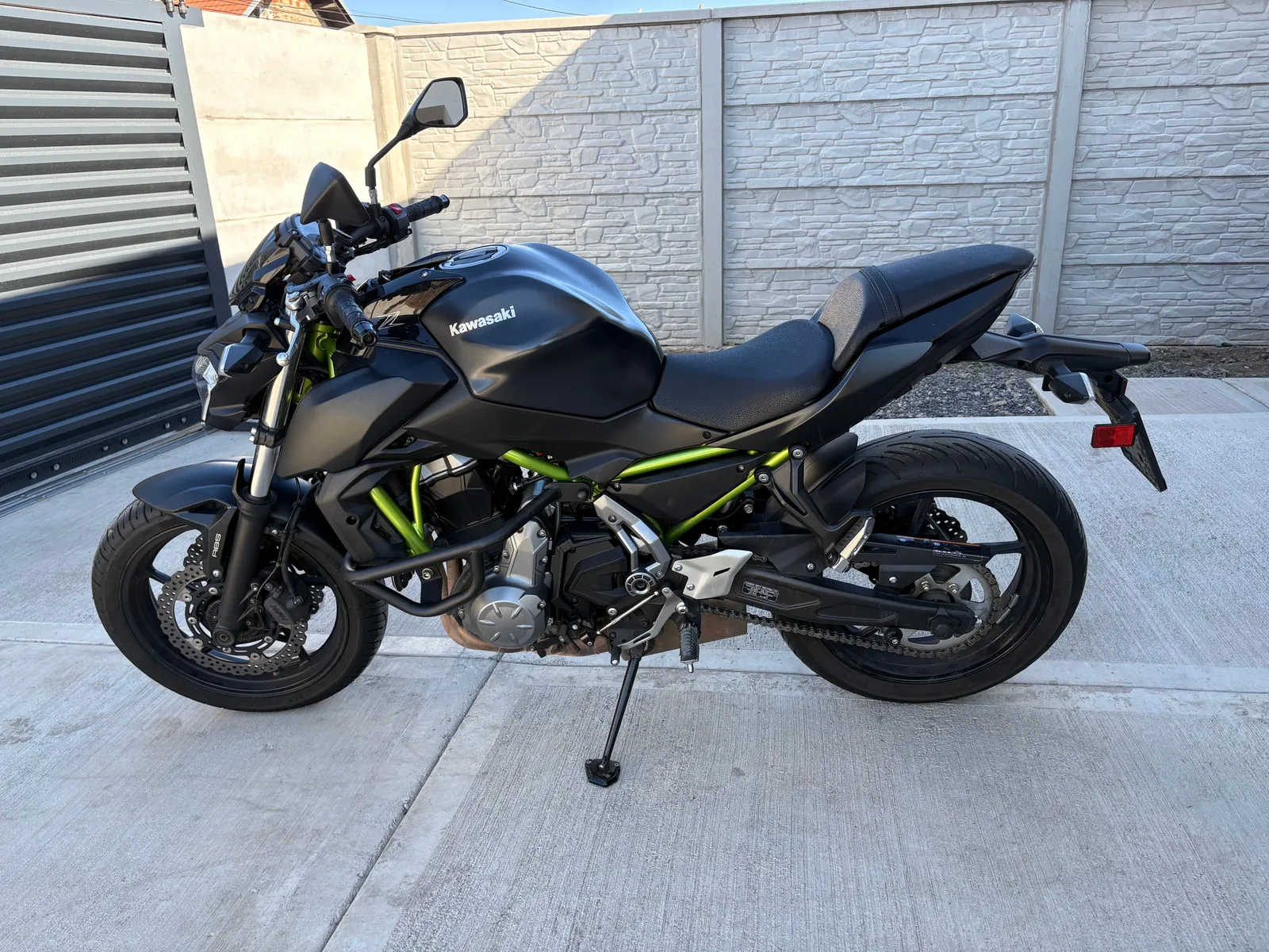 KAWASAKI Z650 ABS