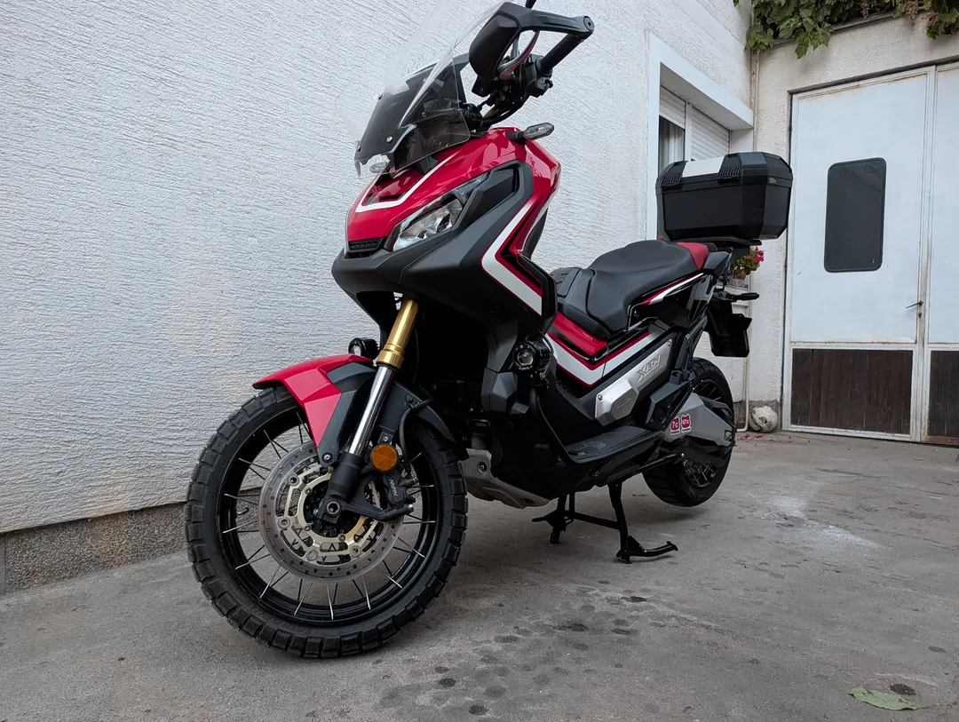 HONDA X-ADV 750