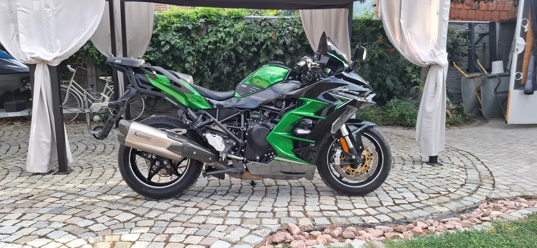 KAWASAKI H2 SX SE
