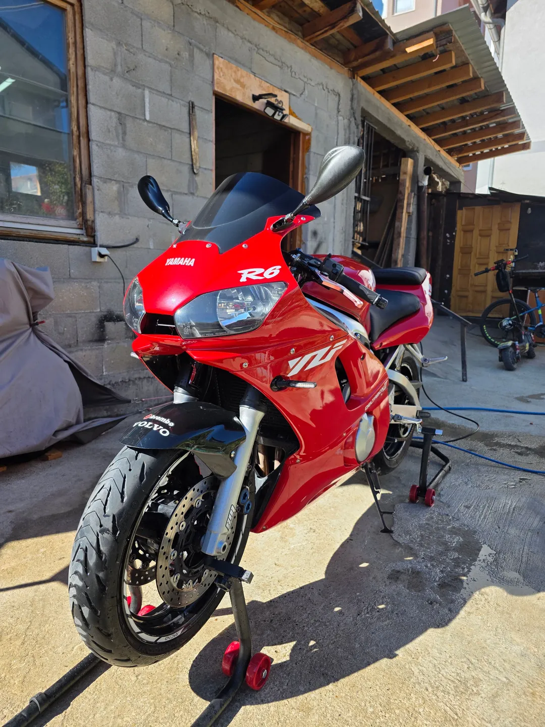 YAMAHA YZF-R6