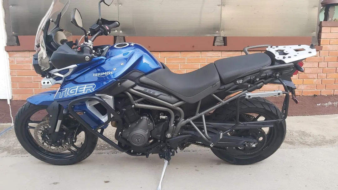 TRIUMPH Tiger 800 XRx