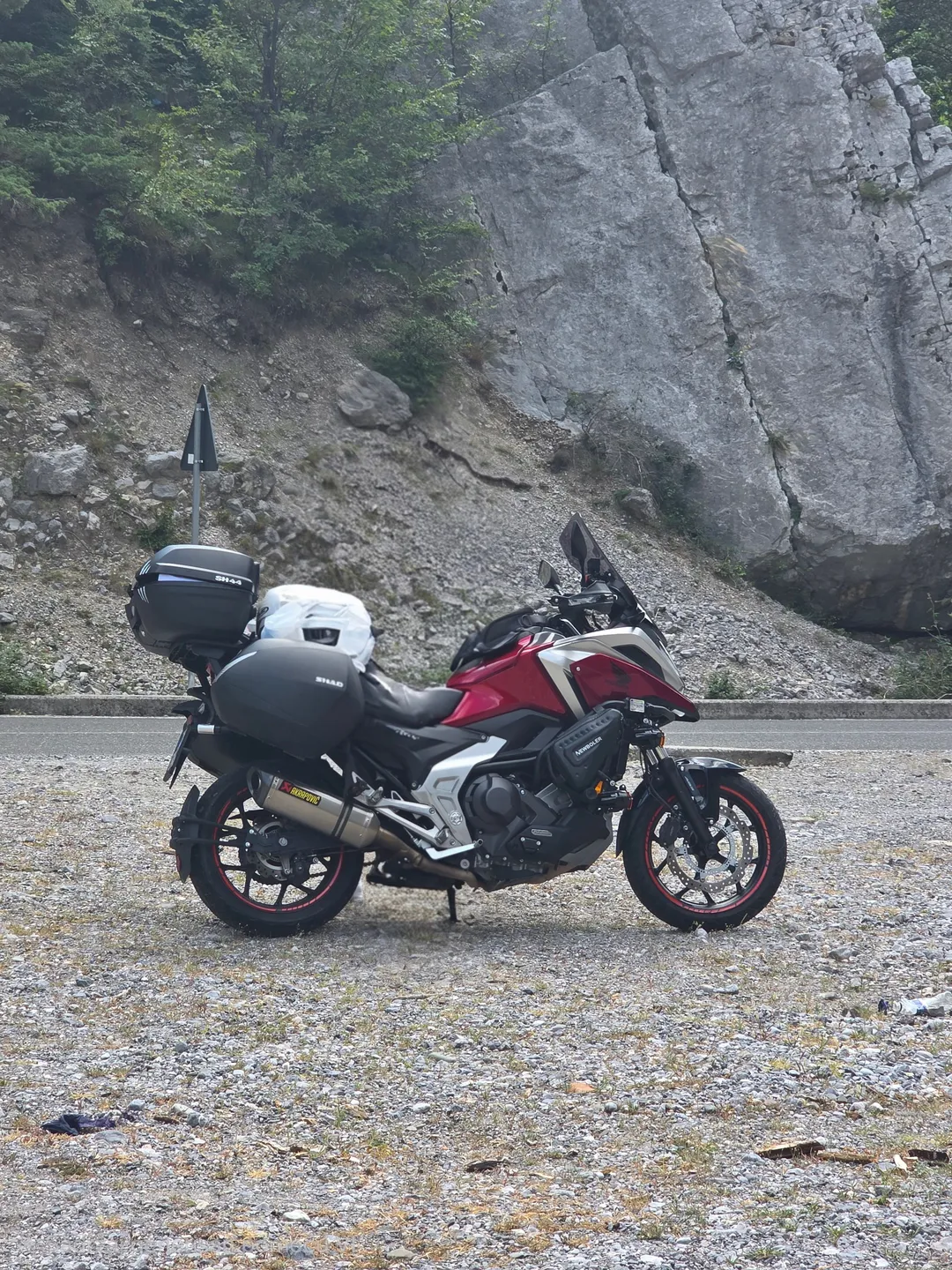 HONDA NC750X DCT