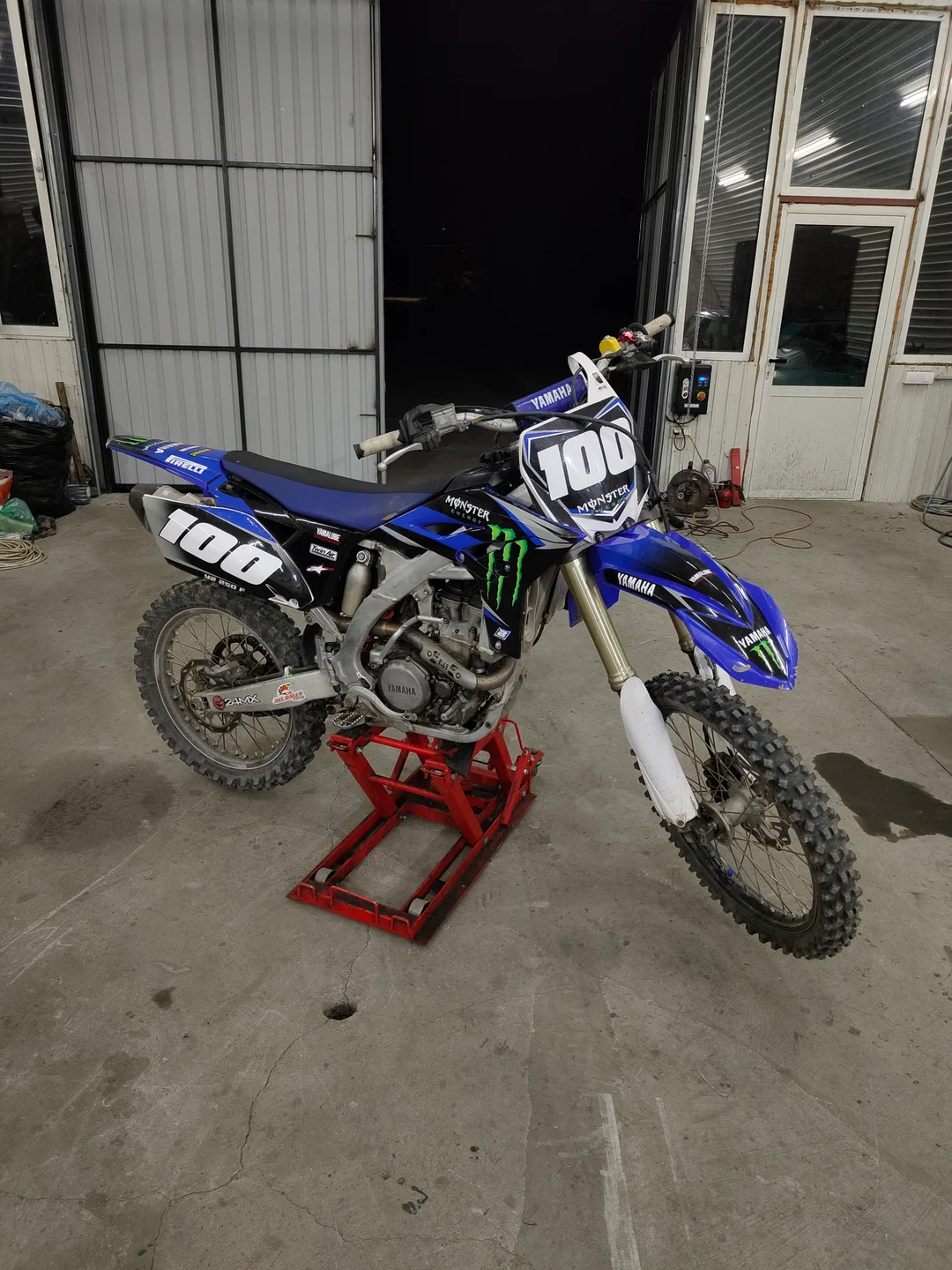 YAMAHA YZ250F