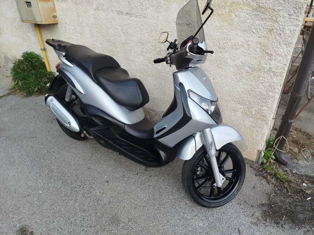 PIAGGIO Beverly 250