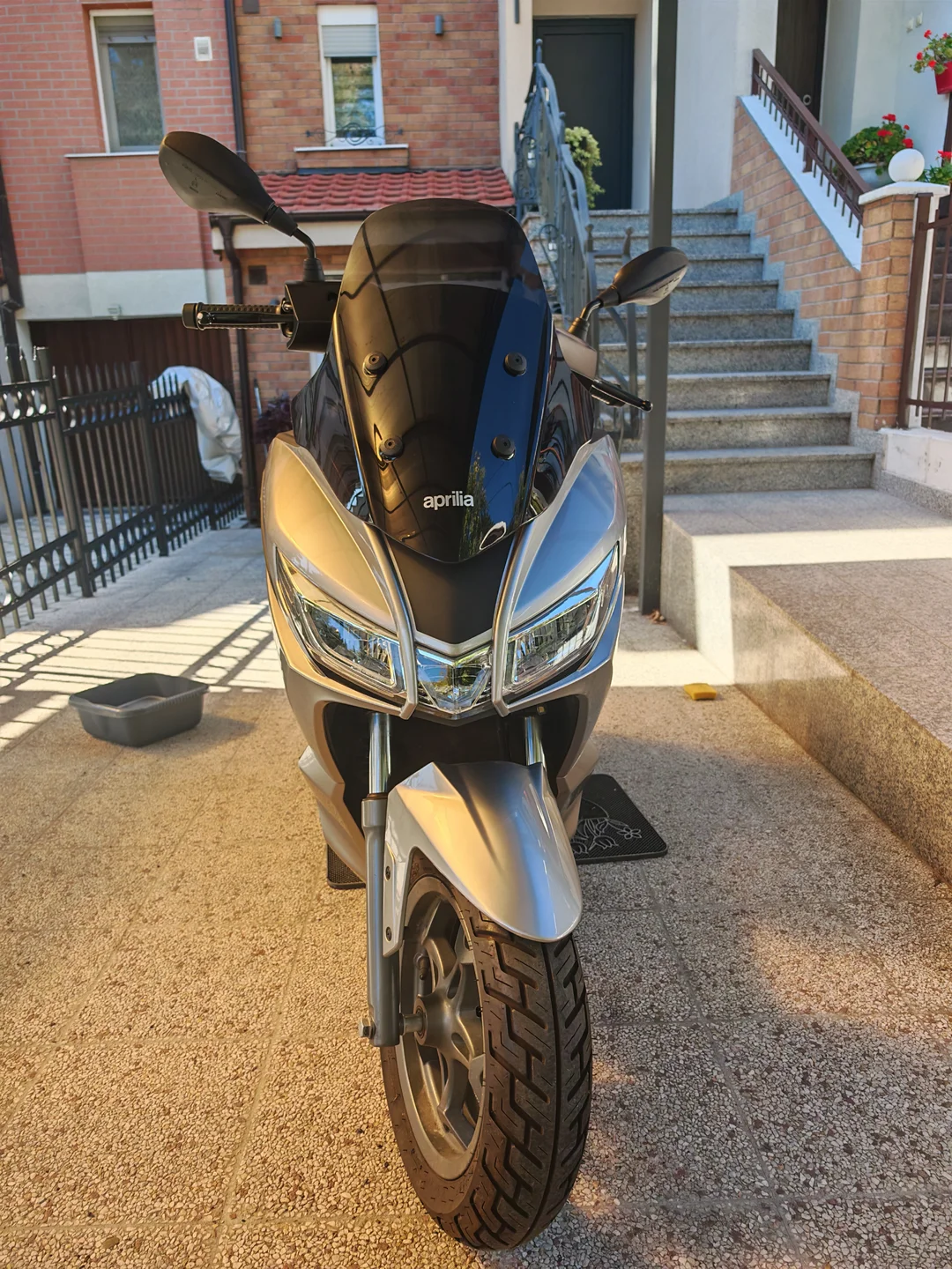 APRILIA SXR 50