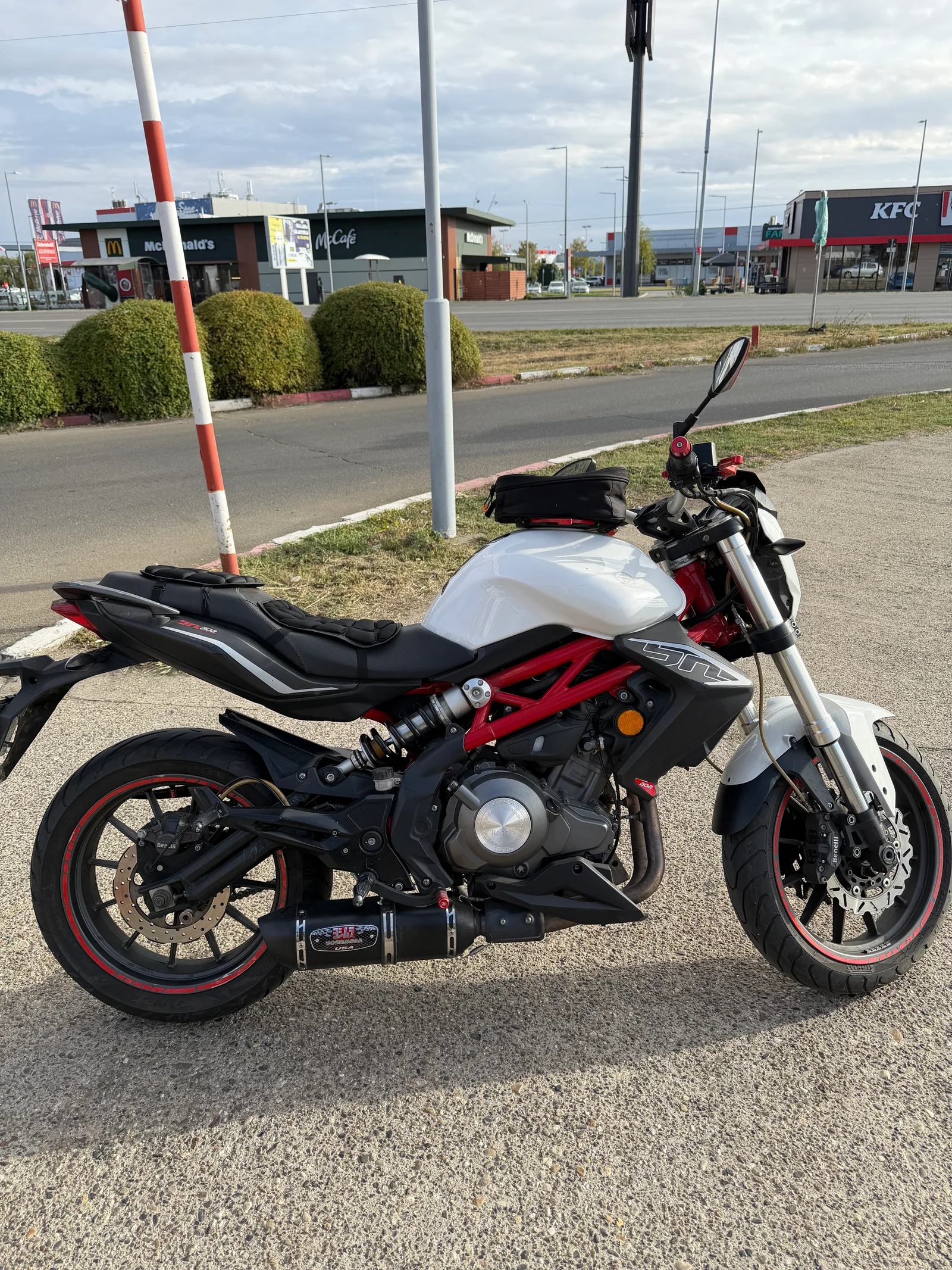 BENELLI BN 302