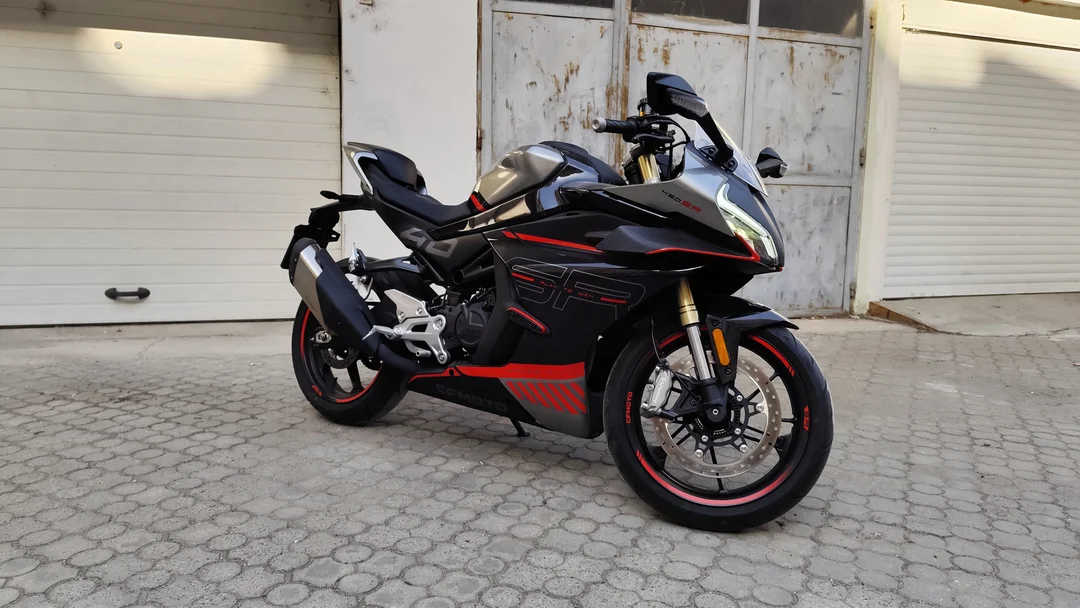 CFMOTO 450 SR