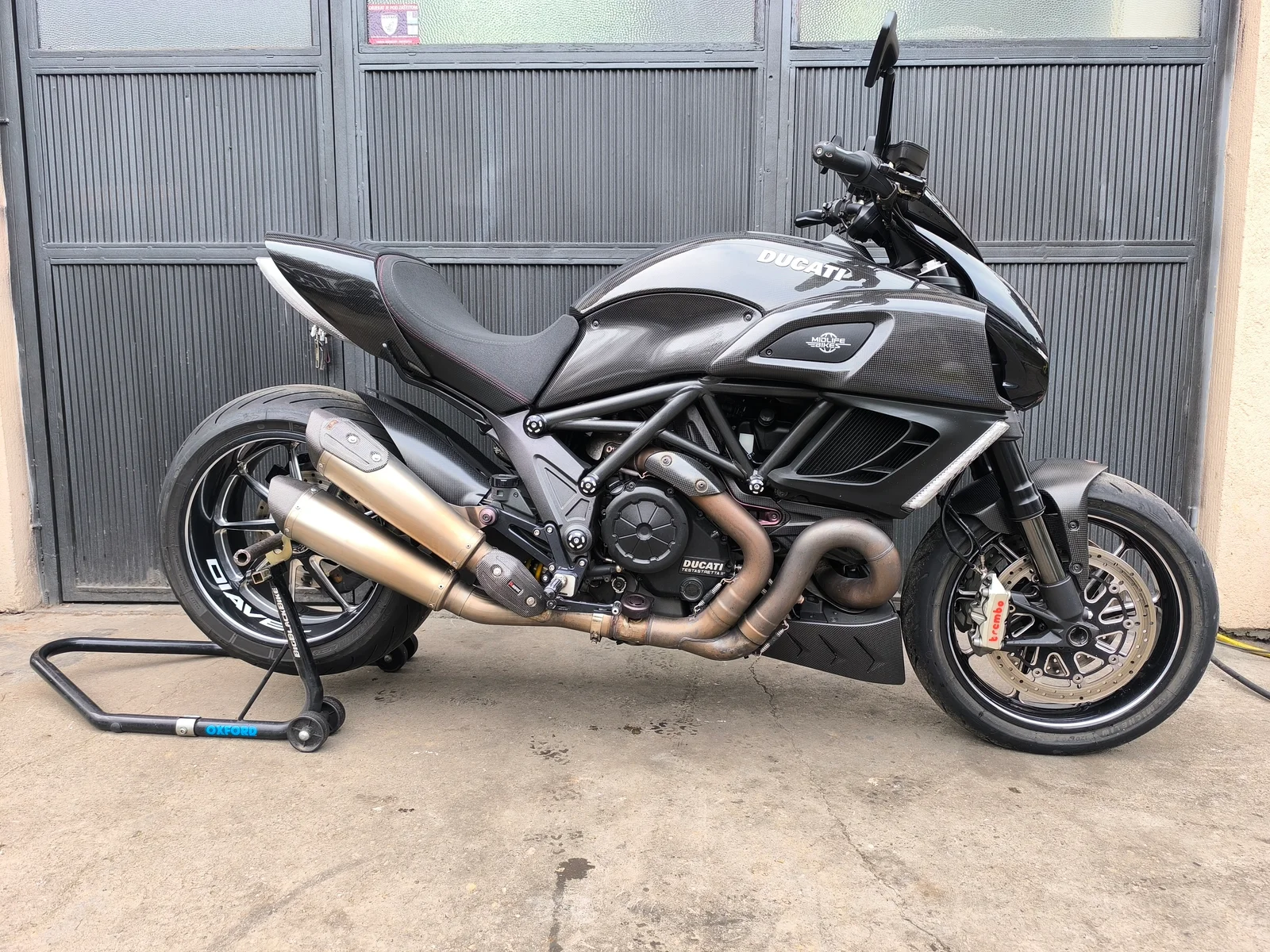 DUCATI Diavel Carbon