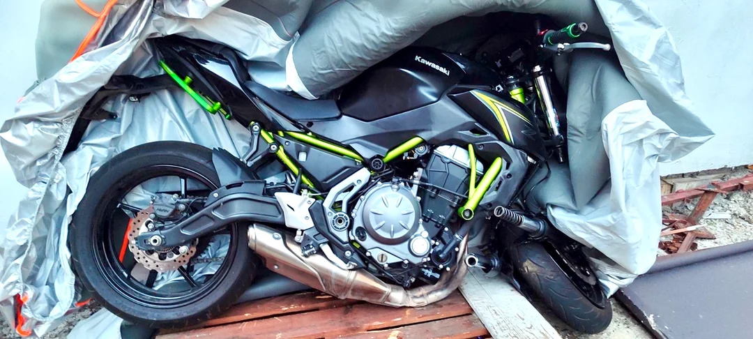 KAWASAKI Z650 ABS
