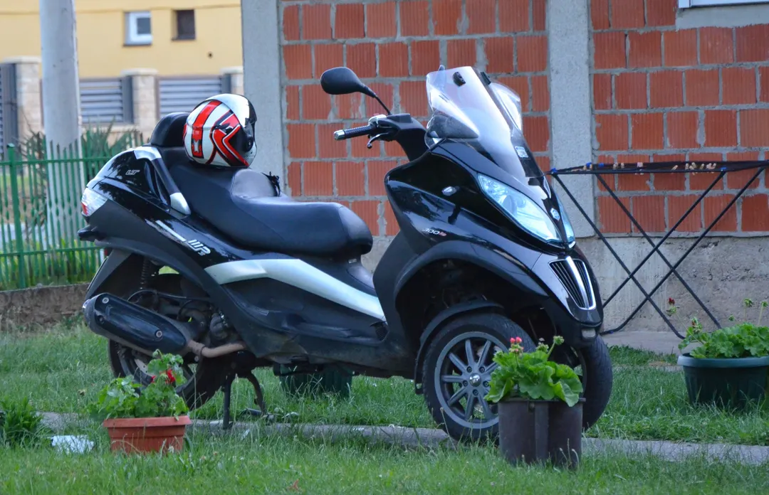PIAGGIO MP3 Touring 300 I.E.